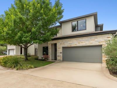 Living area at 1303 Azie Morton RD Unit #2 - 4 bed 3 bath home