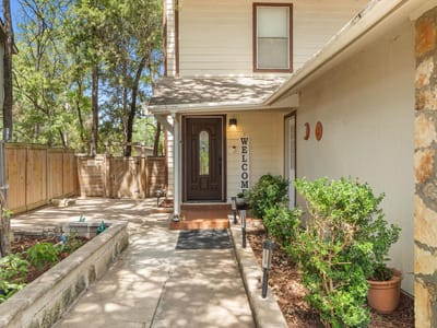 Property photo 2 at 1304 Cool Shadow DR - Carson Creek, Del Valle, TX