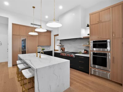 Primary bedroom at 1304 Dusky Thrush TRL - 5 bed 4 bath home
