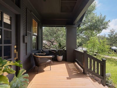 Living area at 1304 Travis Heights BLVD - 3 bed 2 bath home