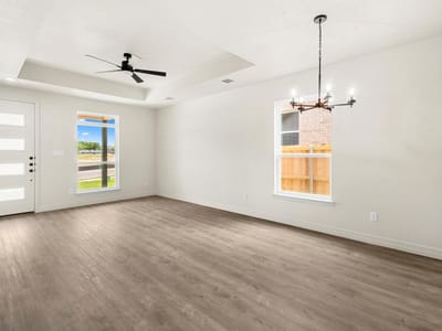 Primary bedroom at 1305 Lone Pine WAY - 3 bed 2 bath home