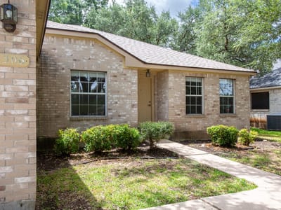 Primary bedroom at 1306 Tremont DR - 4 bed 2 bath home