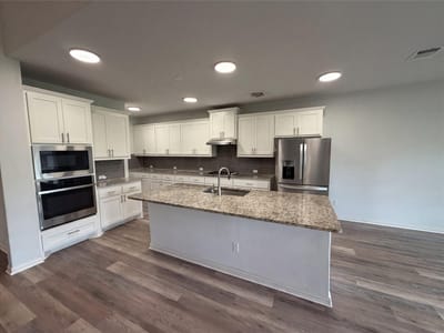 Living area at 1308 Knowles DR - 4 bed 3 bath home