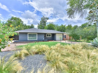 Kitchen at 1309 Ridgemont DR - 3 bed 2 bath home