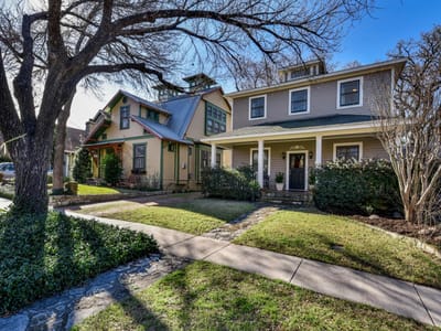 Property photo 4 at 1309 W 10th ST - 4 bed 2 bath home