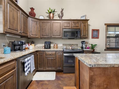 Photo 5 of 28 at 131 County Road 279 - 1 bed 1 bath home