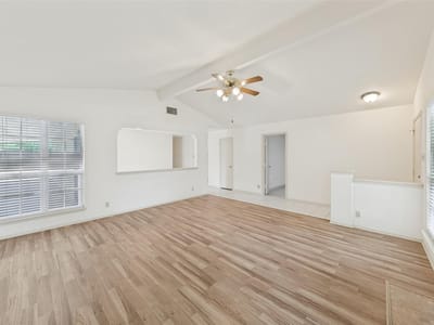 Property photo 3 at 13100 Billiem DR - 3 bed 2 bath home