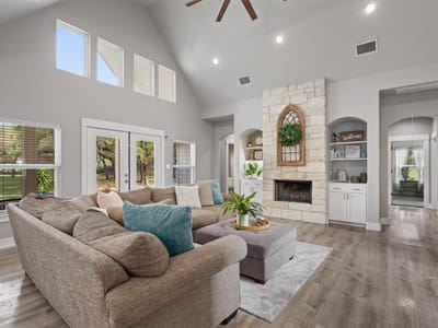 Living area at 13105 Rooster Springs RD - 4 bed 3 bath home