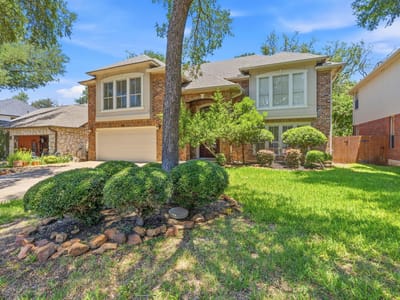 Living area at 13111 Tilder DR - 3 bed 2 bath home