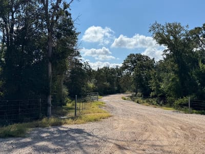 Photo 3 of 15 at 13115 Schoenemann RD - Carmine, Carmine, TX