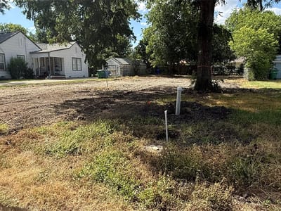 Primary bedroom at 1312 Wallace ST - Westfield, Taylor, TX