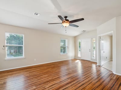 Kitchen at 1315  Four Seasons Farm Dr - 3 bed 2 bath home