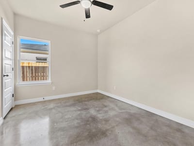 Kitchen at 1315 Lone Pine WAY - 3 bed 2 bath home