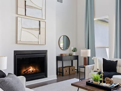 Living area at 1316 Da Vinci TRL - 5 bed 5 bath home