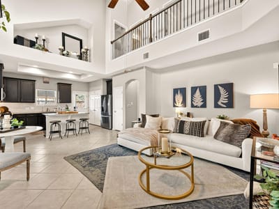 Living area at 1318 Jenkins Bnd - 3 bed 2 bath home