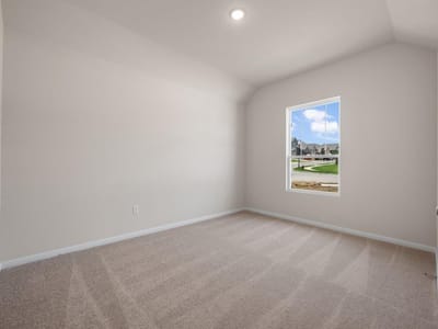 Photo 4 of 25 at 132 Coleto TRL - 3 bed 2 bath home