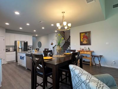 Property photo 5 at 132 Greenock CV - 5 bed 4 bath home