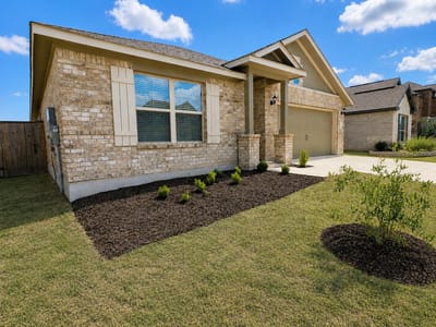 Living area at 132 Periwinkle LN - 3 bed 2 bath home