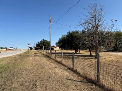 Photo 2 of 8 at 13200 IH 35 Highway - Jarrell, Jarrell, TX