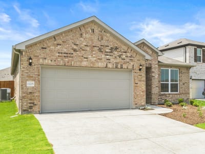 Living area at 13205 Cerro Castellan TRCE - 4 bed 3 bath home