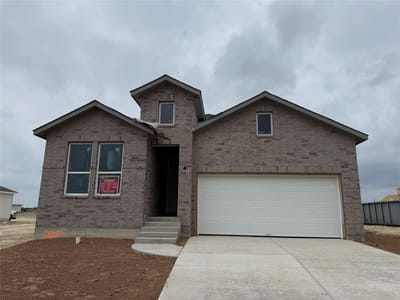 Living area at 13206 Parsons Prairie Ln - 3 bed 2 bath home