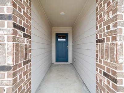 Property photo 3 at 1321 Camden LN - 4 bed 2 bath home