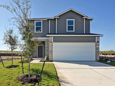 Living area at 13233 Kincane DR - 3 bed 2 bath home