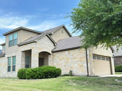 Living area at 1324 Tillerfield - 3 bed 2 bath home