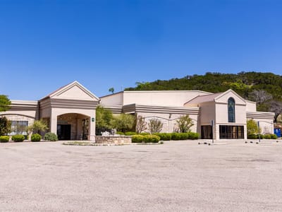 Photo 5 of 40 at 1325 Harper RD - Kerrville, Kerrville, TX