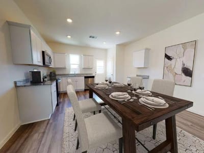 Living area at 1325 Morris Loop - 3 bed 2 bath home