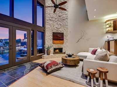 Photo 2 of 40 at 1325 Spyglass DR - 2 bed 2 bath home