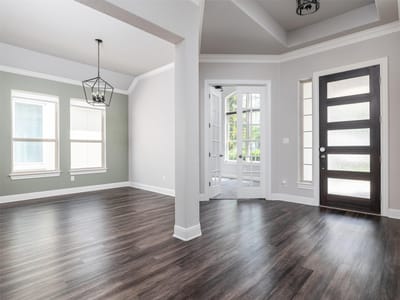 Bathroom at 1329 Siena Sunset RD - 5 bed 4 bath home