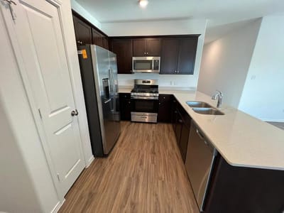 Property photo 5 at 133 Akela WAY - 6 bed 2 bath home