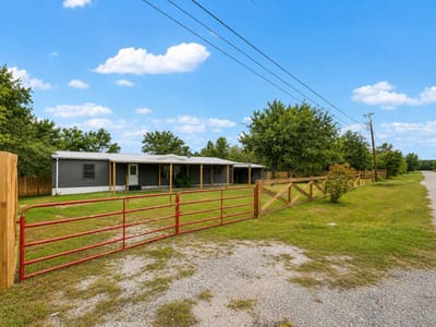 Property photo 4 at 133 Deer RUN - 3 bed 2 bath home