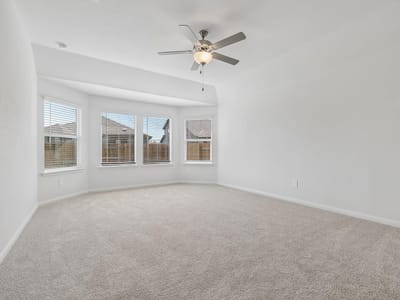 Property photo 5 at 133 Leland Ave - 4 bed 3 bath home