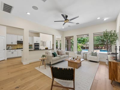 Property photo 5 at 13300 Bright Sky Overlook - 5 bed 3 bath home