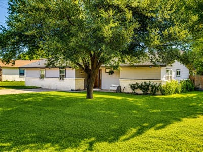 Property photo 4 at 13311 Briar Hollow DR - 3 bed 3 bath home