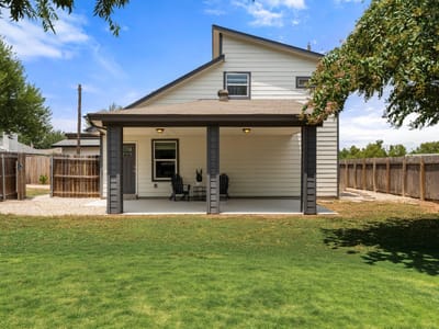 Property photo 4 at 13323 Villa Park Dr Unit B Unit #B - 3 bed 2 bath home
