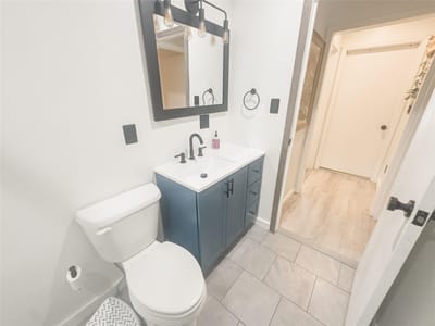 Bathroom at 1335 Belvin ST - 3 bed 2 bath home