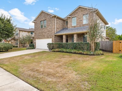 Photo 2 - 134 Paul Azinger DR Photo 2 of 39 at 134 Paul Azinger DR - 4 bed 2 bath home