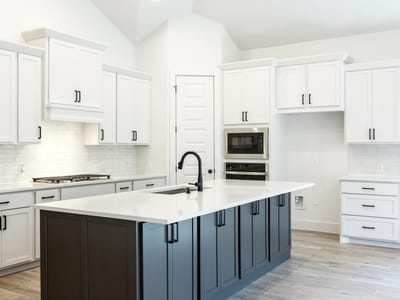 Property photo 2 at 1348 Cypress Paul ST - 4 bed 3 bath home