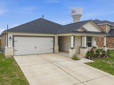Kitchen at 135 Agua Azul Bnd - 3 bed 2 bath home