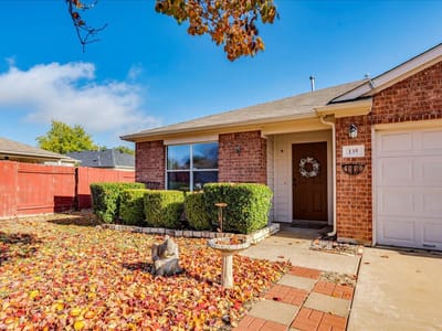 Kitchen at 135 Soapberry - 3 bed 2 bath home
