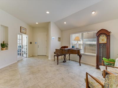 Living area at 135 Tailwind DR - 3 bed 2 bath home