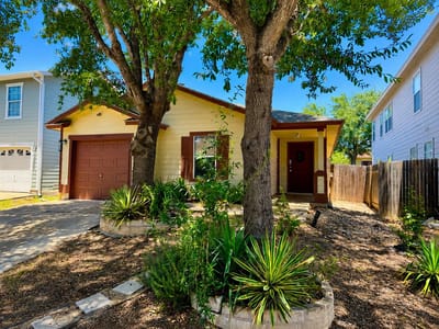 Property photo 2 at 13504 Alysheba DR - 3 bed 2 bath home