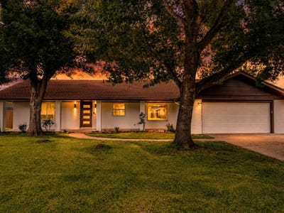 Property photo 4 at 13505 Broadmeade Ave - 3 bed 2 bath home