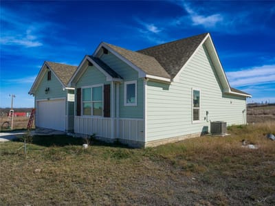 Primary bedroom at 1351 County Road 419 - 3 bed 2 bath home