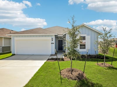 Living area at 13517 Stocksbridge DR - 3 bed 2 bath home