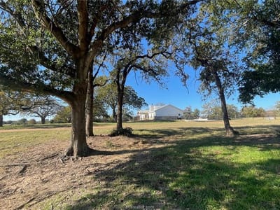 Photo 3 - 13541 E US Hwy 79 (+/-18.7 acres) Photo 3 of 39 at 13541 E US Hwy 79 (+/-18.7 acres) - 4 bed 2 bath home