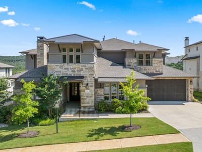 Living area at 136 Baldovino SKWY - 5 bed 5 bath home